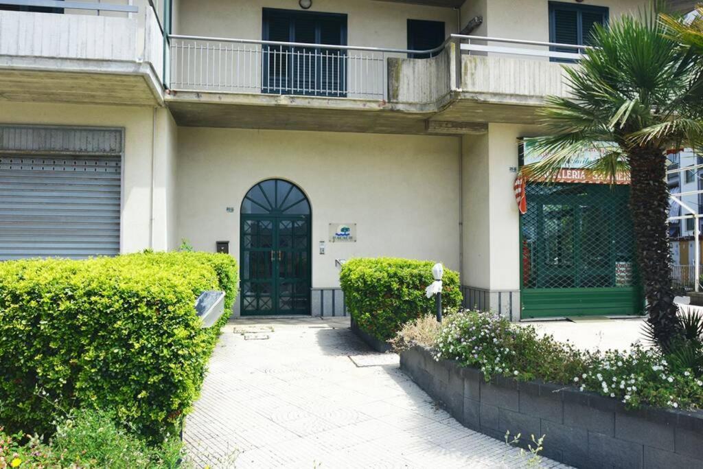 Appartamento Casasolemare Fondachello Фондакелло Екстер'єр фото